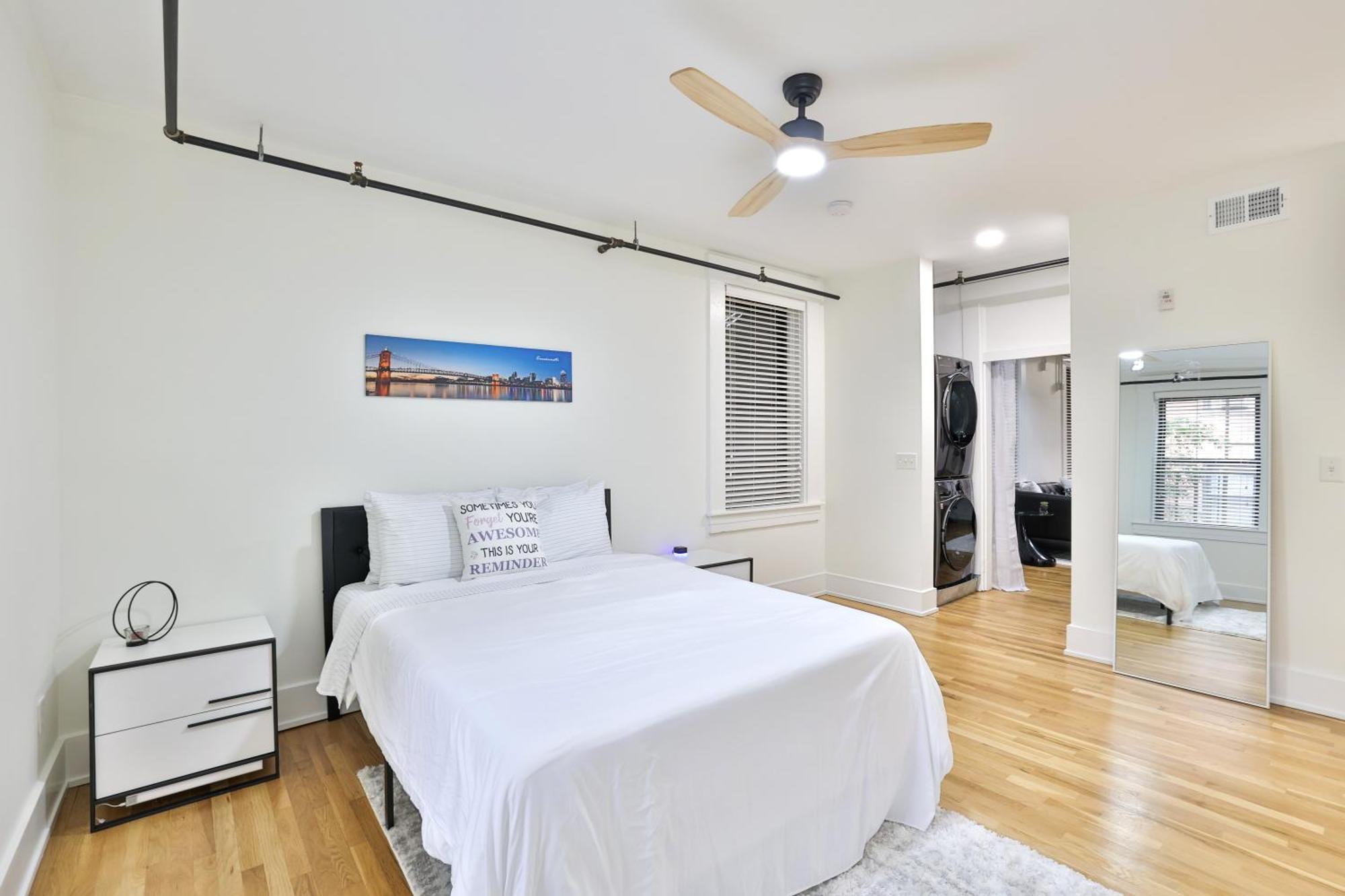 New Urbanminimalist Condo In Otr With Parking Cincinnati Exterior photo